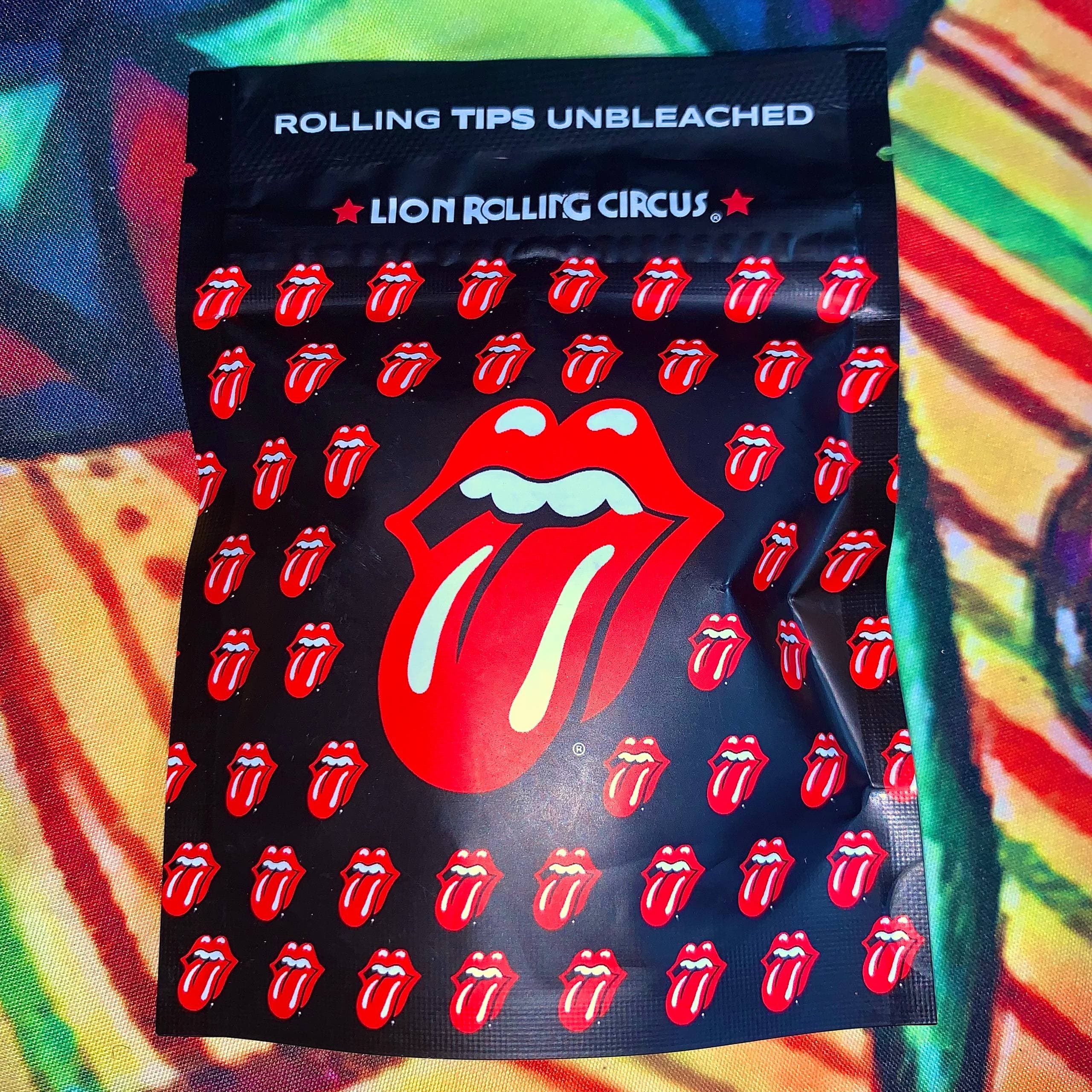 PITEIRAS LION ROLLING CIRCUS UNBLEACHED 👅🎸
